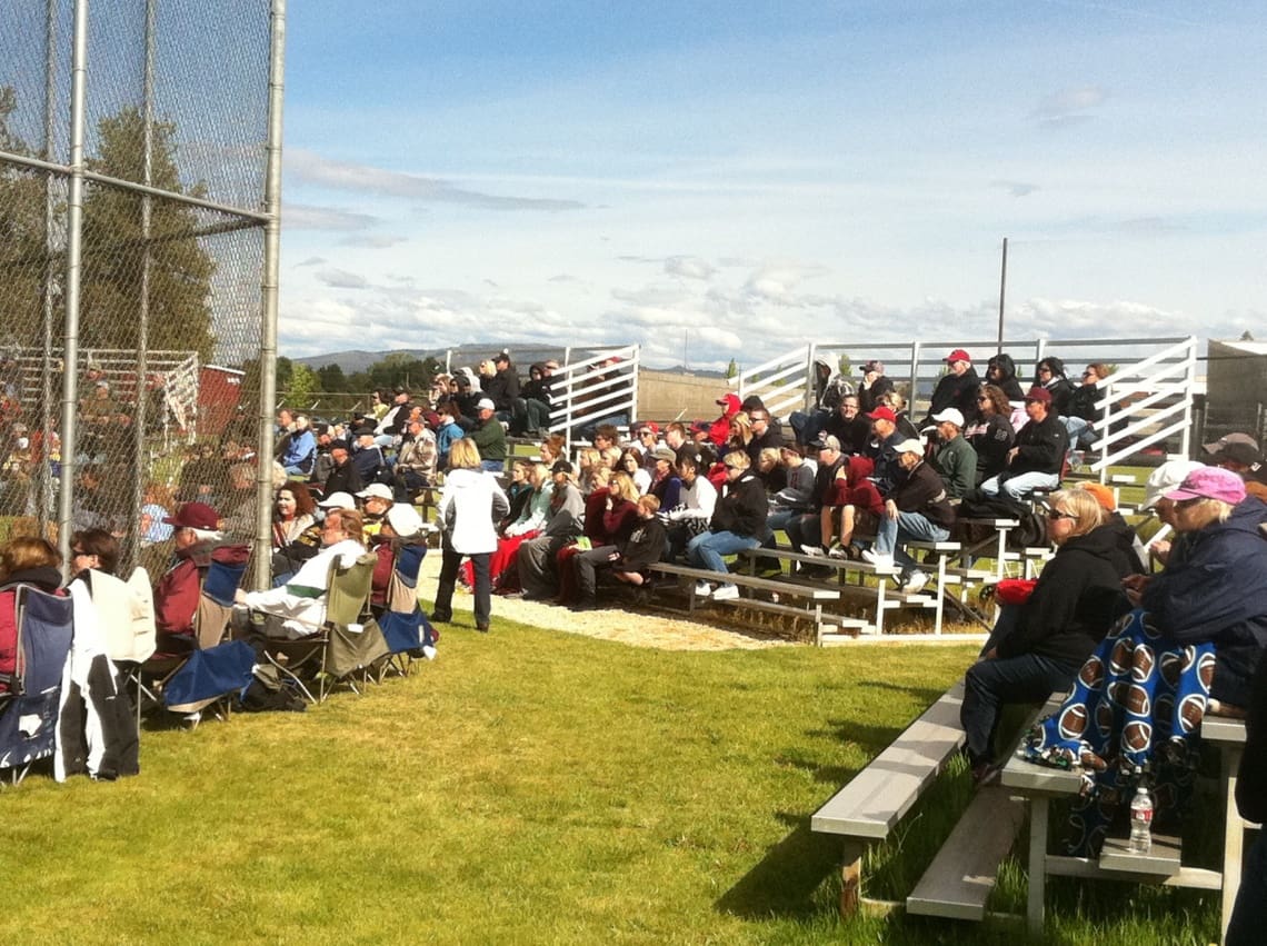 REDMOND CROWD