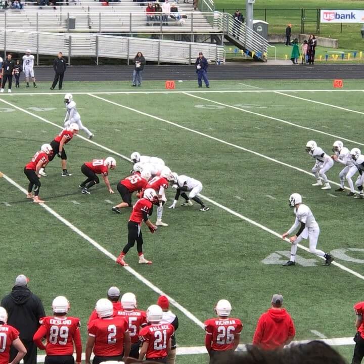 OSAA 1A Football State Championship: Dufur leads...